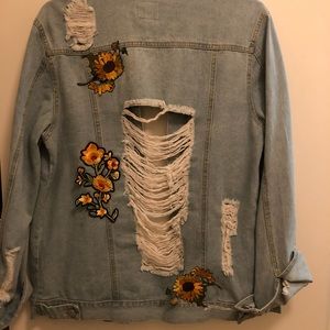 ACTIVE USA distressed jean sunflower jacket 🌻🌼
